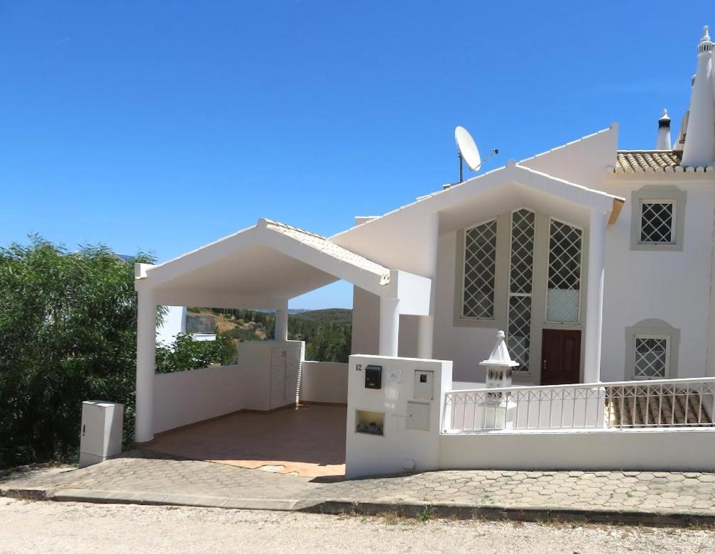 Casa Clementine Villa ซาเลมา ภายนอก รูปภาพ